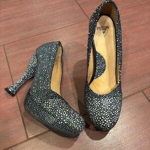 John Fluevog Attention Paris Devilfish platform pump